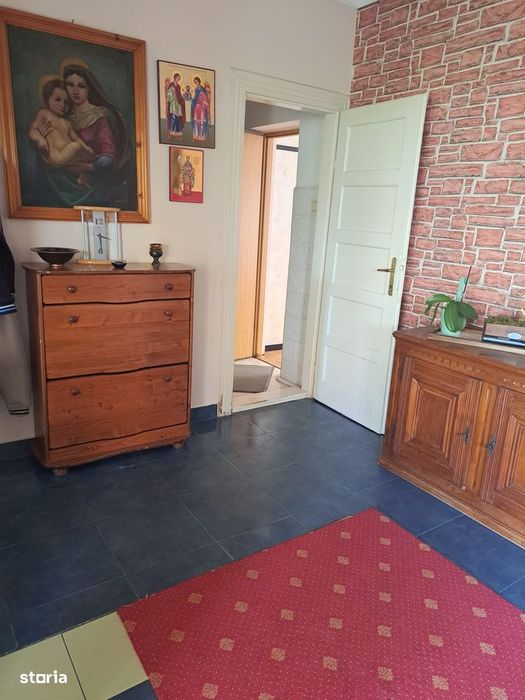 Casă în Cantemir cu 3 dormitoare, living, bucătărie, 2 băi,teren 475mp