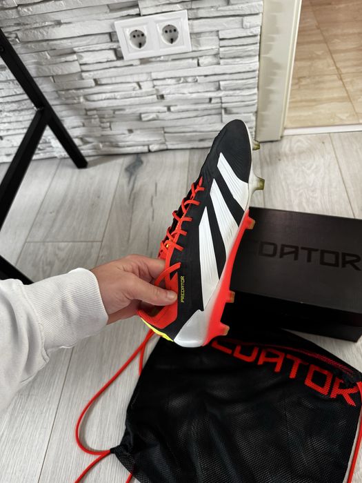Футболни бутонки, adidas predator ELITE FG, 42
