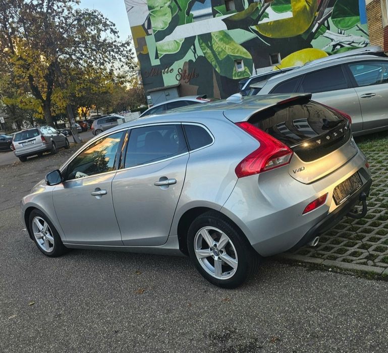 VOLVO V40 2014 — imagine 4