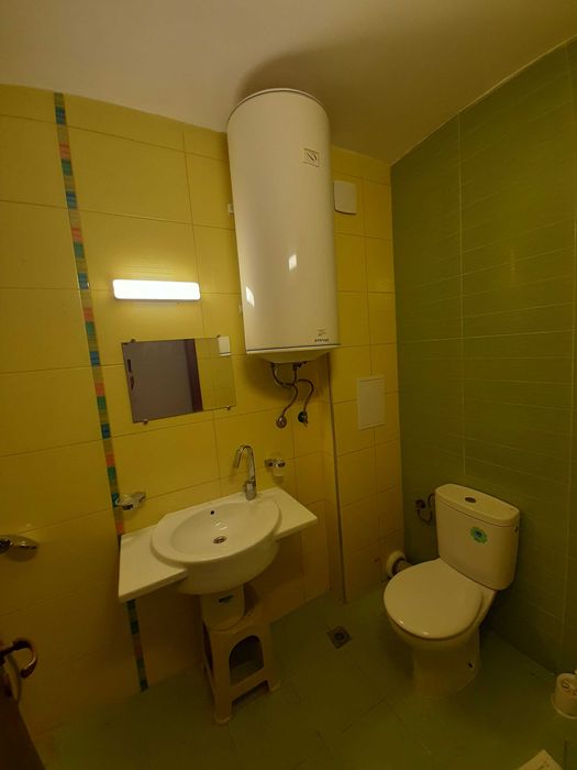 Дава се под наем Тристаен апартамент в Пловдив, Гагарин - 86 кв.м за 490 € - Снимка #16