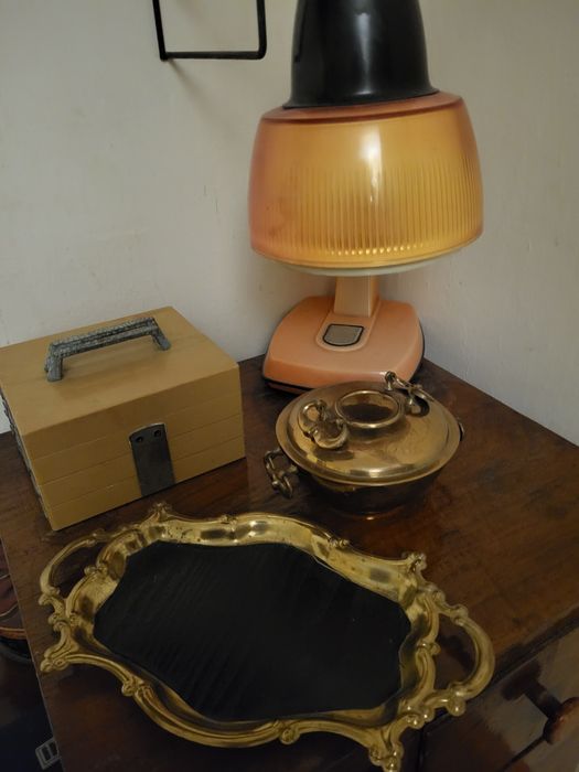 Продавам декорация предмети от соца и други