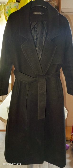 Продам пальто женское