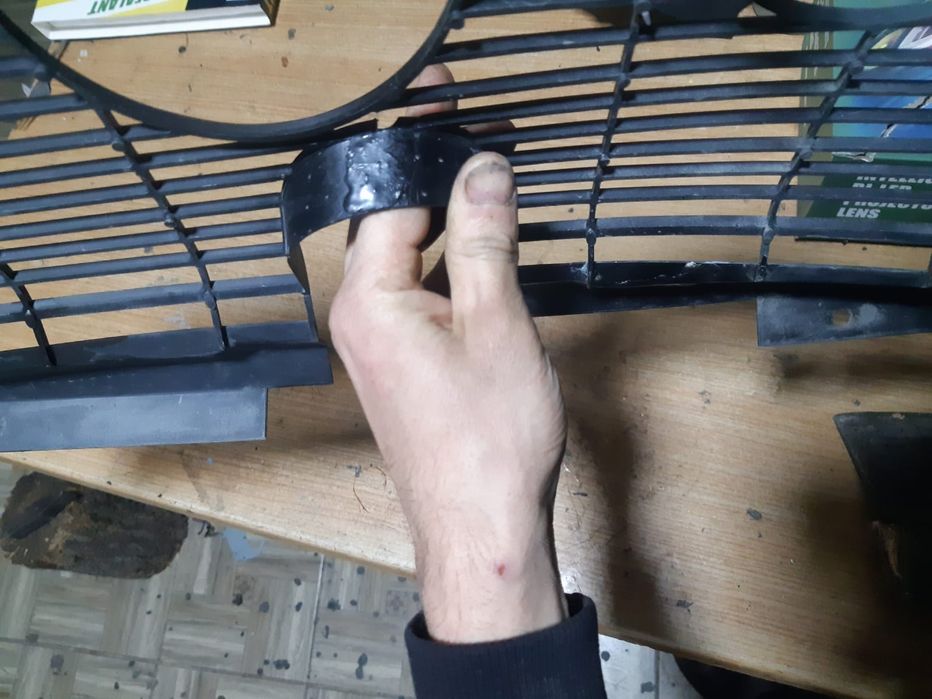 Мерседес 210 зашитка вентилятора