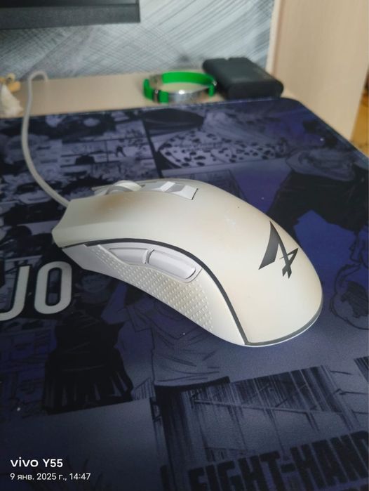 Продам клавиатуру