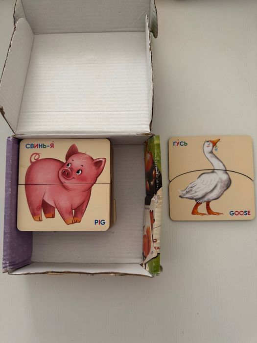 Развивающие пазлы, карточки и книга на липучках для детей