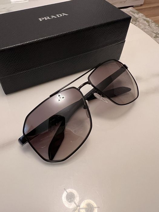 Ochelari de soare Prada