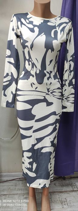 Спортна рокля по тялото