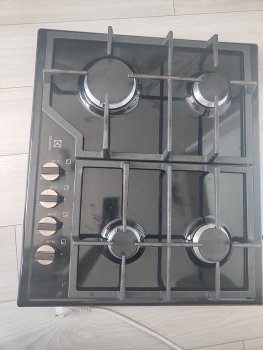 Продам варочную поверхность Electrolux