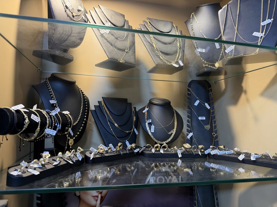 Bijuterii:AUR 14K Inel Bratara Cercei de la 439 lei/gr dama 585 barbat