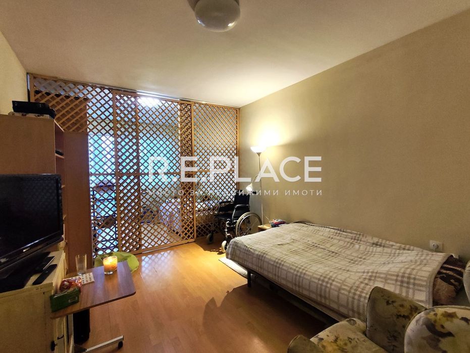 Продава се Тристаен апартамент в Варна, Цветен квартал - 113 кв.м за 1354 €/кв.м - Снимка #5
