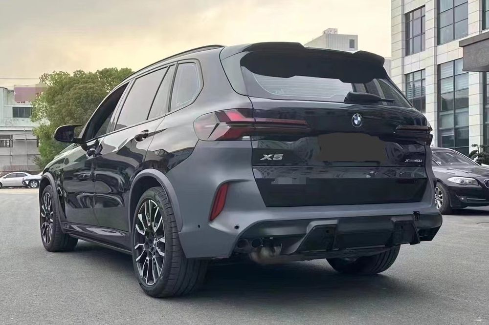 G05 LCI X5M пакет F95 BMW предна броня задна броня фарове стопове