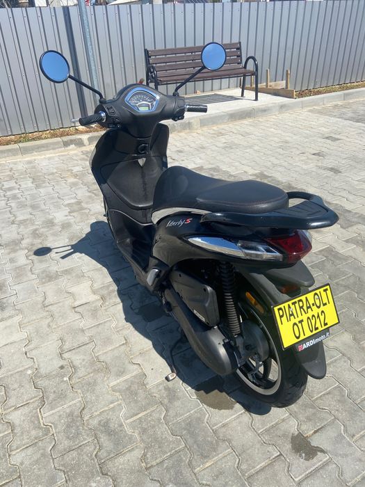Scuter Piaggio Liberty S 50 cm