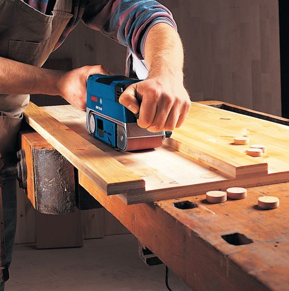 Ленточная шлифмашина Bosch GBS 75 AE Professional.