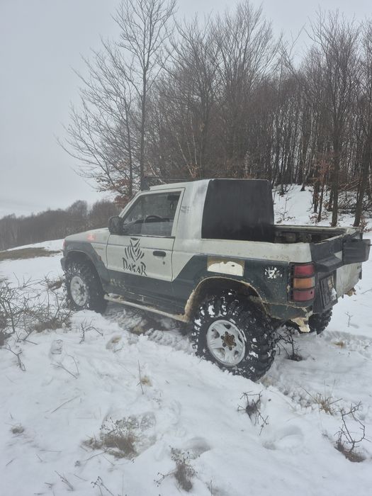 Mitsubishi pajero 2.5