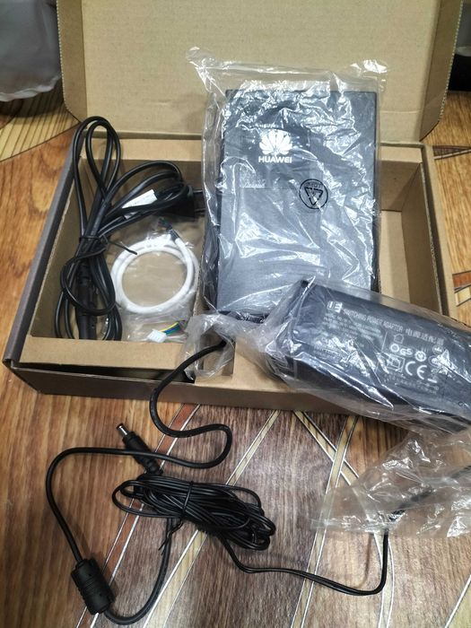 Продается UPS Huawei HW-Li2.4Ah-C