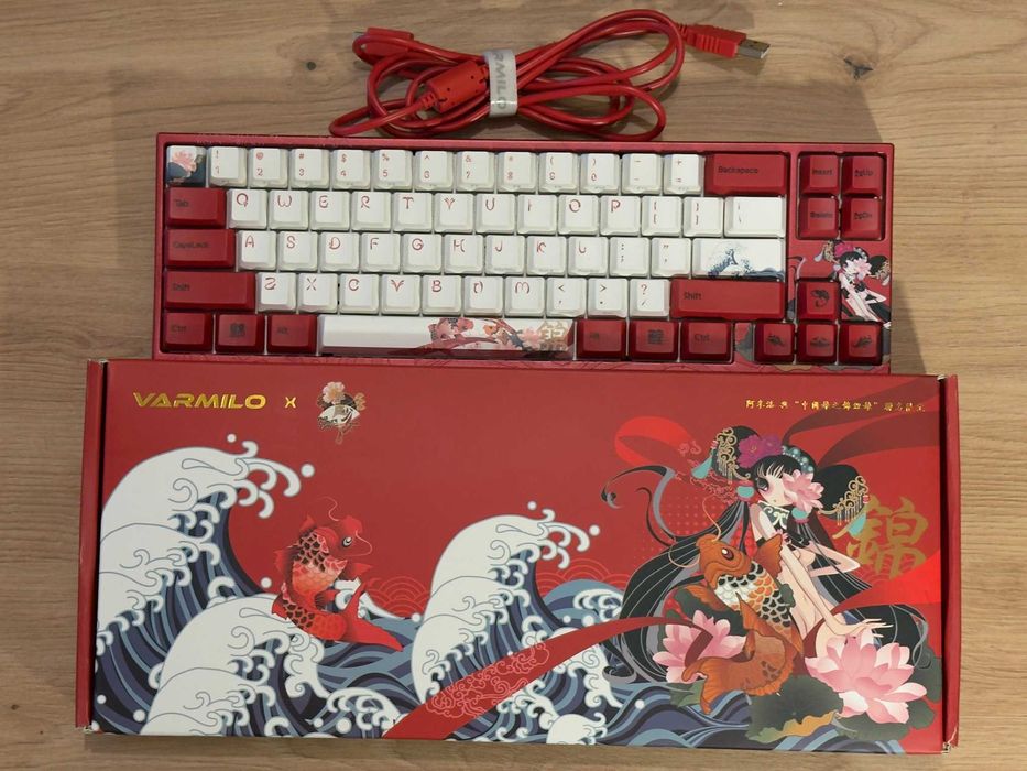 Клавиатура Ducky x Varmilo Miya Koi 65%, Cherry MX Silent Red