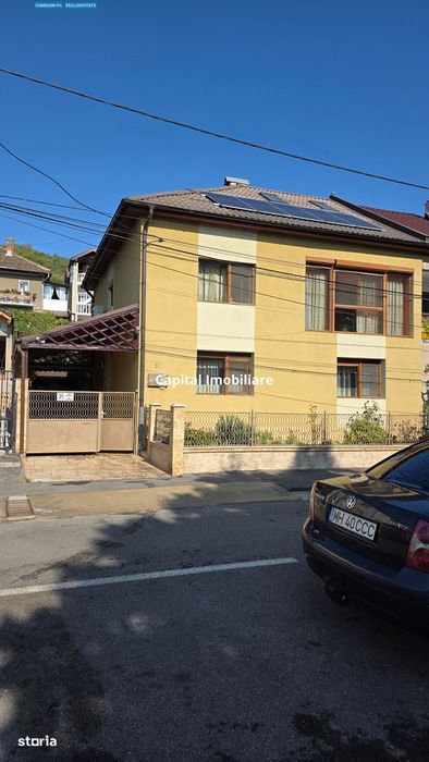 Casă Central Orsova, cu vedere la Dunăre