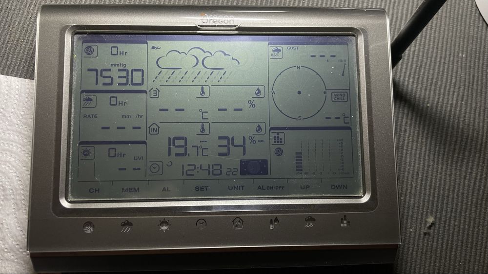 Oregon Scientific WMR112 si WMR200 statii meteo