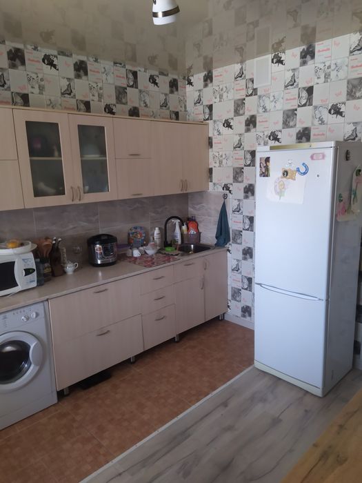 Продам квартиру в 11 микрорайоне