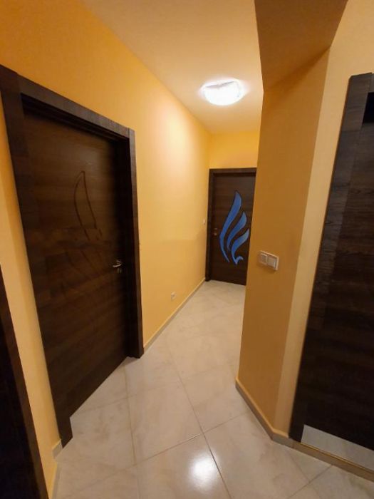 Дава се под наем Тристаен апартамент в София, Надежда 1 - 81 кв.м за 484.5 € - Снимка #3