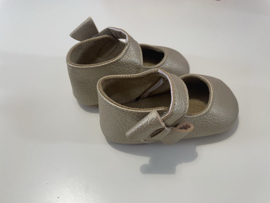 Бебешки обувки размер 18-19