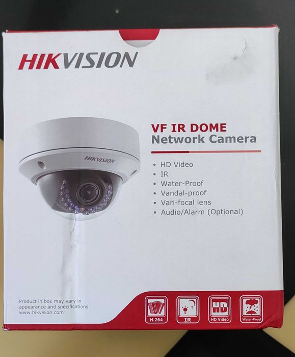 4MP IP камера с варифокален обектив Hikvision DS-2CD2742FWD-IZS