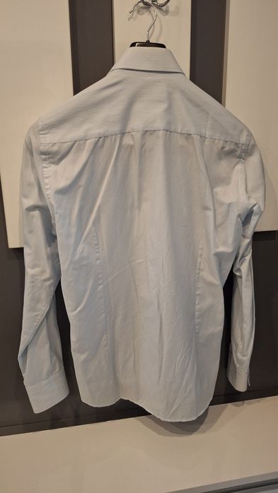 Мъжки официален костюм