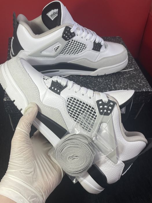 Jordan 4 - Marimea 42