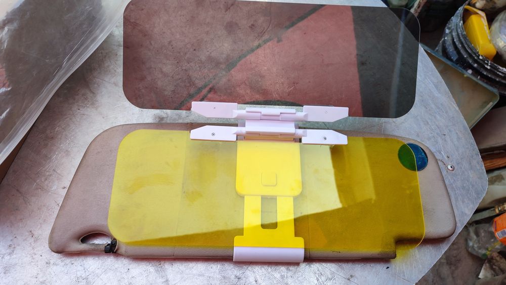 Очки на автомобиль козырек.