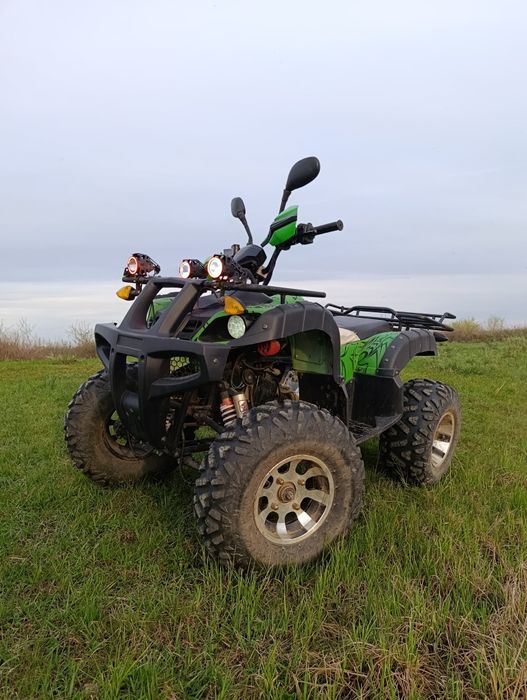Продам квадроцикл atv 200 кубов