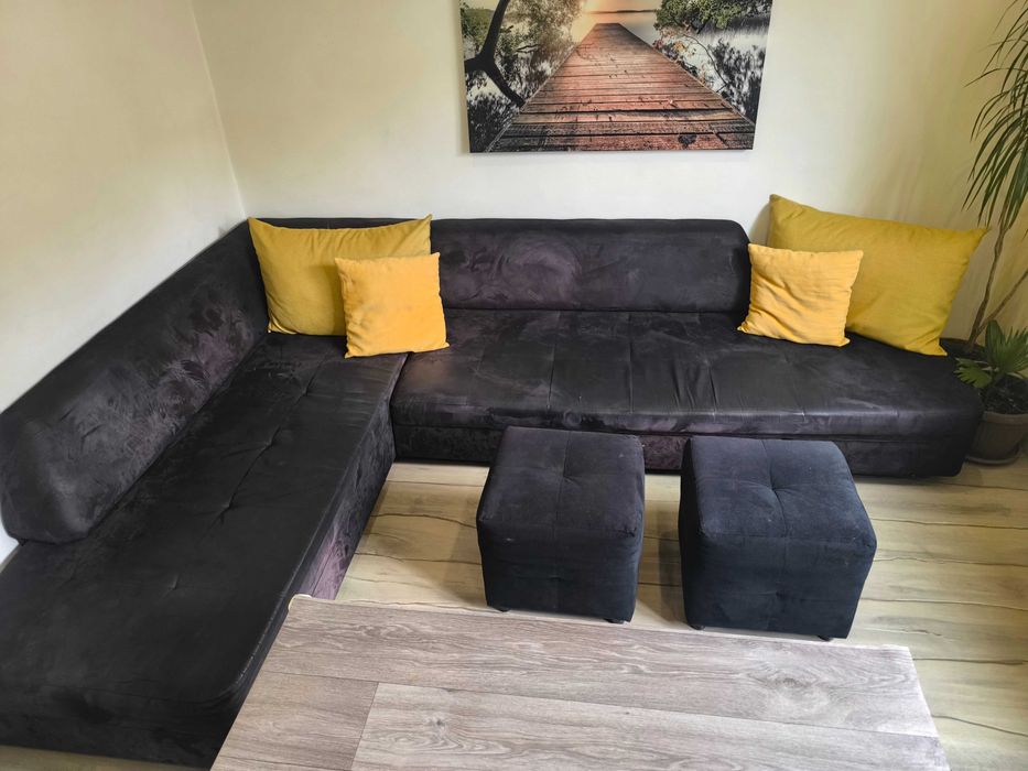 Ъглов диван с 2 бр.табуретки