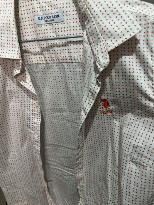 Продам Джинсовку, кофту, свитер