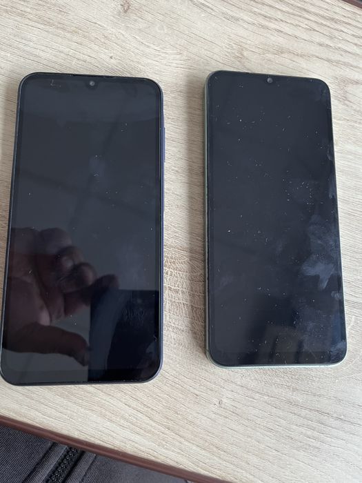 Vand 2 telefoane samsung a 15 Honor X6B