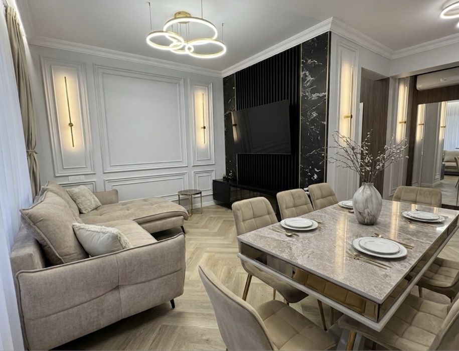 Casă individuală de lux cu 7 camere + Spațiu Comercial