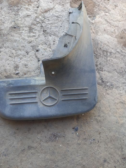 Брузгавик на мерседес