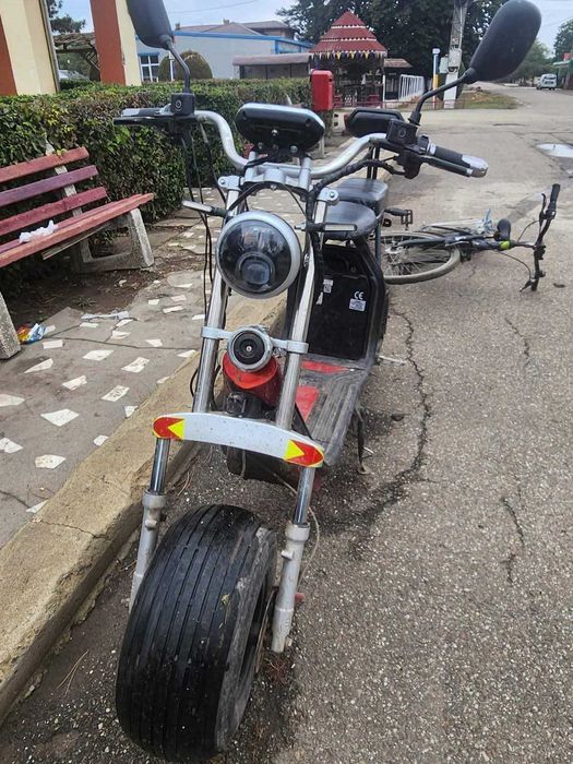 Vand scuter electric harley