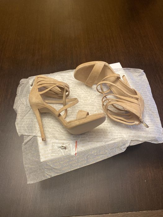 Обувки нови “Eva Minge”