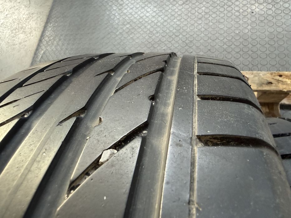 4бр. Летни Гуми С Борд 215/45ZR/17 -NOKIAN+SAILUN- DOT:0524+5119- 5.4мм+5.6мм
