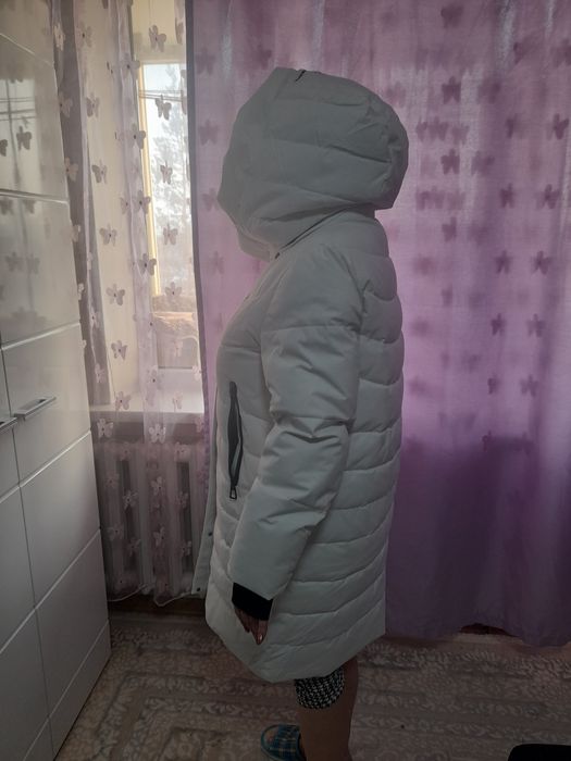 Продаю куртки зима весна димесезон