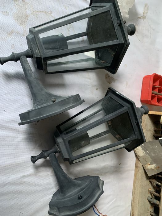 Фонарь уличный настенный