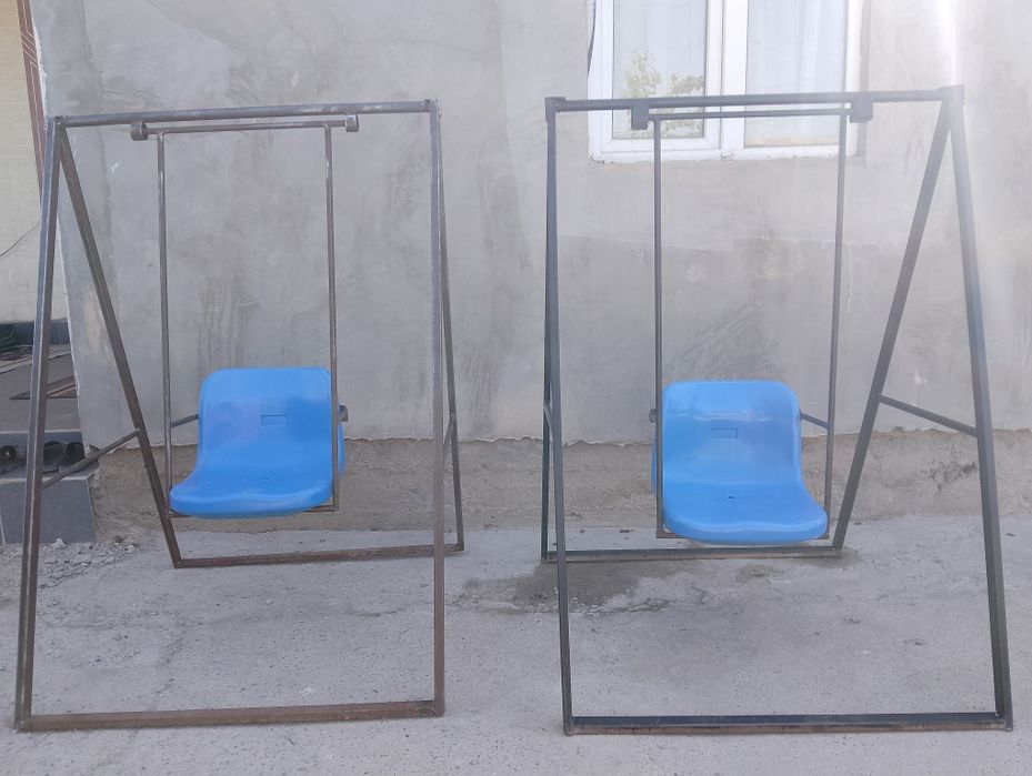 качеля детски и болшой