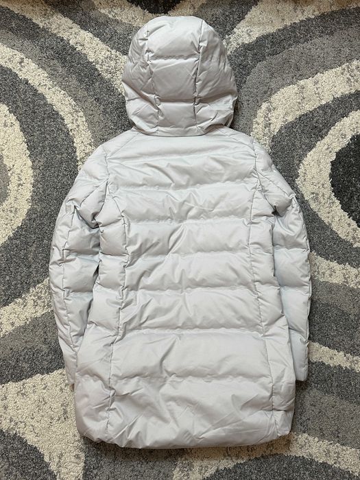 Пуховик Uniqlo маркировка S