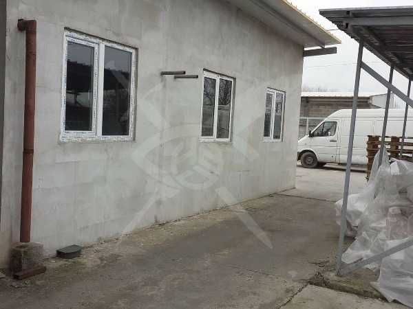 Сграда в с.Стряма! 36048