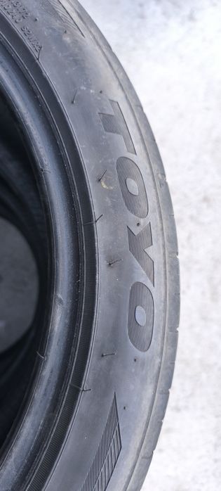 225/45 R17, DOT 19- Toyo