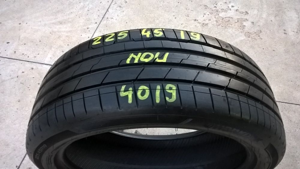 O anvelopa noua de vara 225 45 19 hankook ventus 1 evo 3