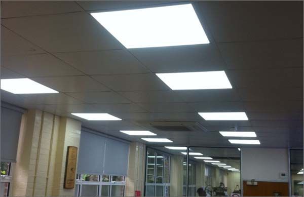 Панел LED 600х600 за окачен таван вграждане диоден , ЛЕД диодни панели