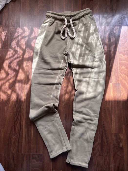 Syna World Tracksuit