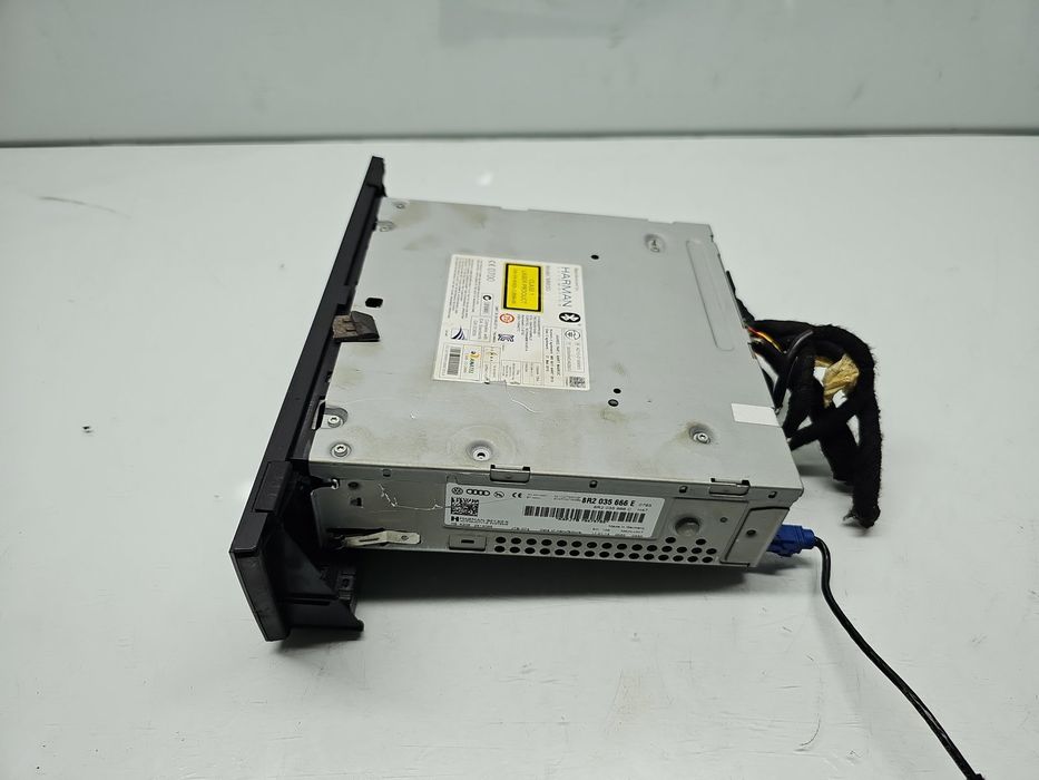 Unitate multimedia AUDI A4 (8K2, B8) [Fabr 2008-2015] 8R2035666E