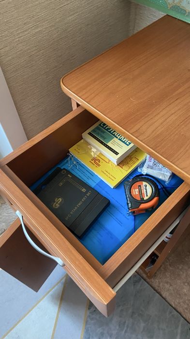 Камод с зеркалом