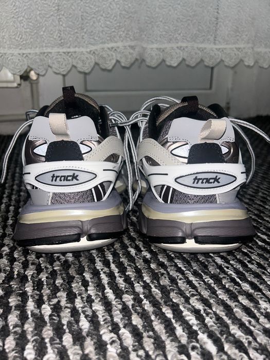 Balenciaga Track Gri